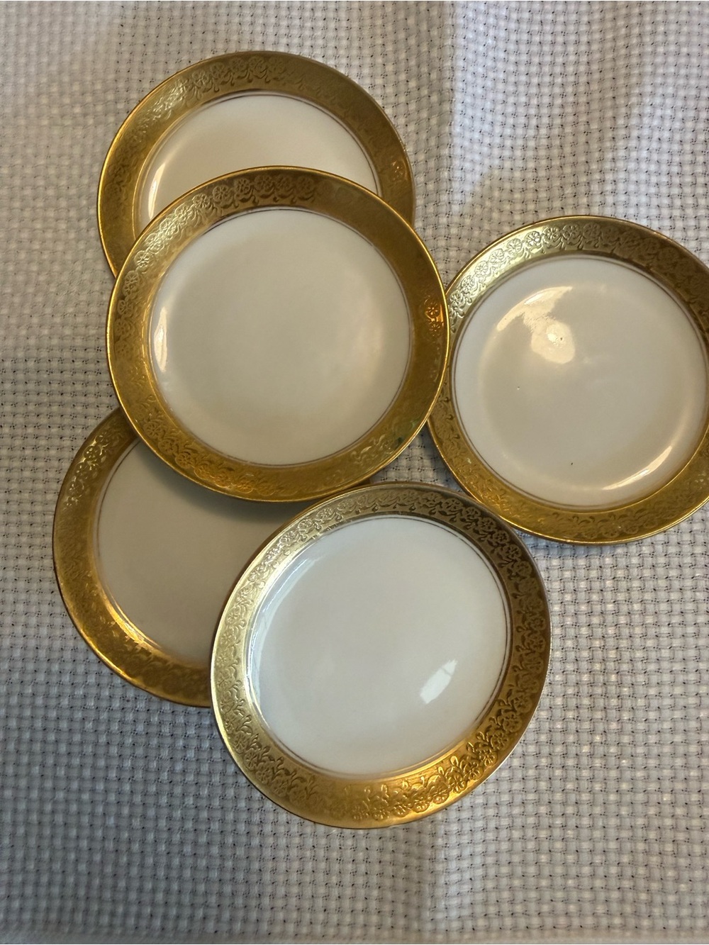 4 Haviland Limoges dinner plates